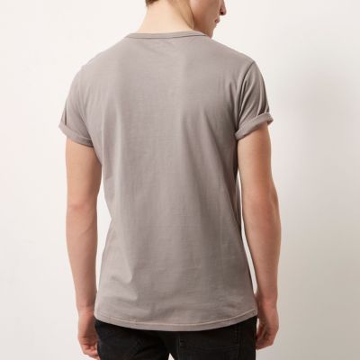 Brown pocket roll sleeve T-shirt